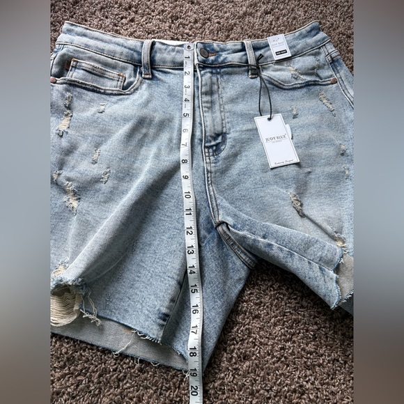 NWT Judy Blue Jean Denim Shorts Distressed 1XL  (XL / 14/ 16 ) Heidi High Waist - Picture 6 of 8